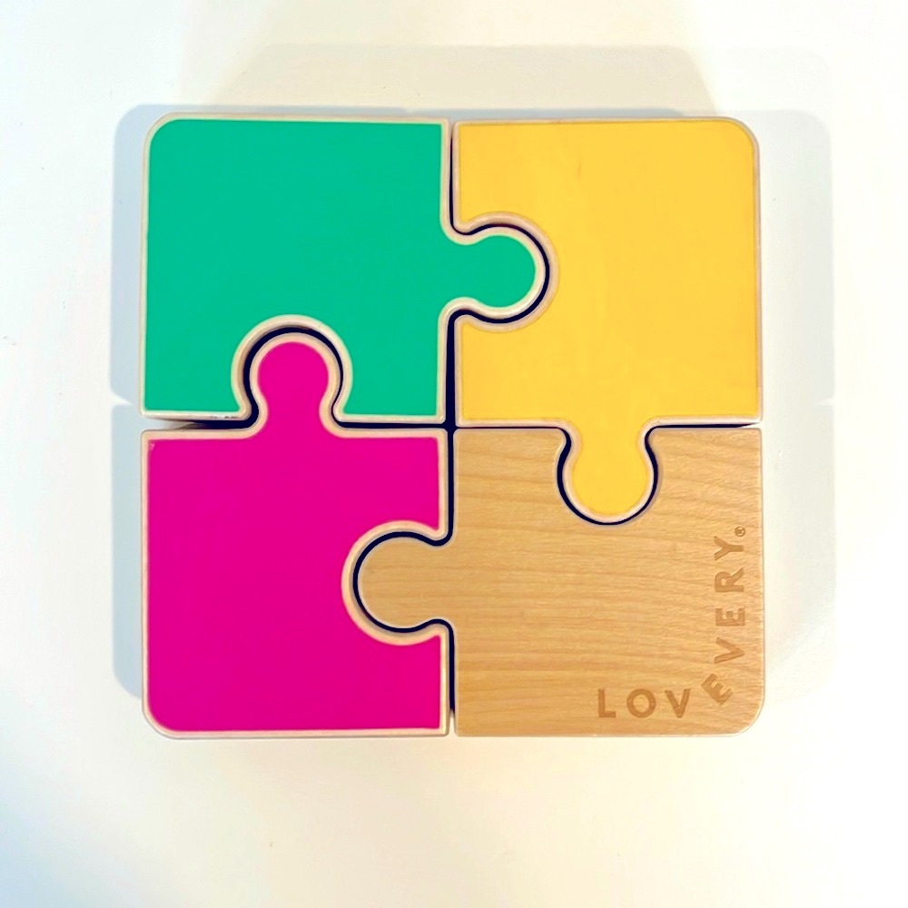 LOVEVERY Chunky 4-Piece Puzzle (Months 22,23,24)